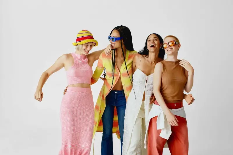 Savana and Urbanic - YCloud WhatsApp API